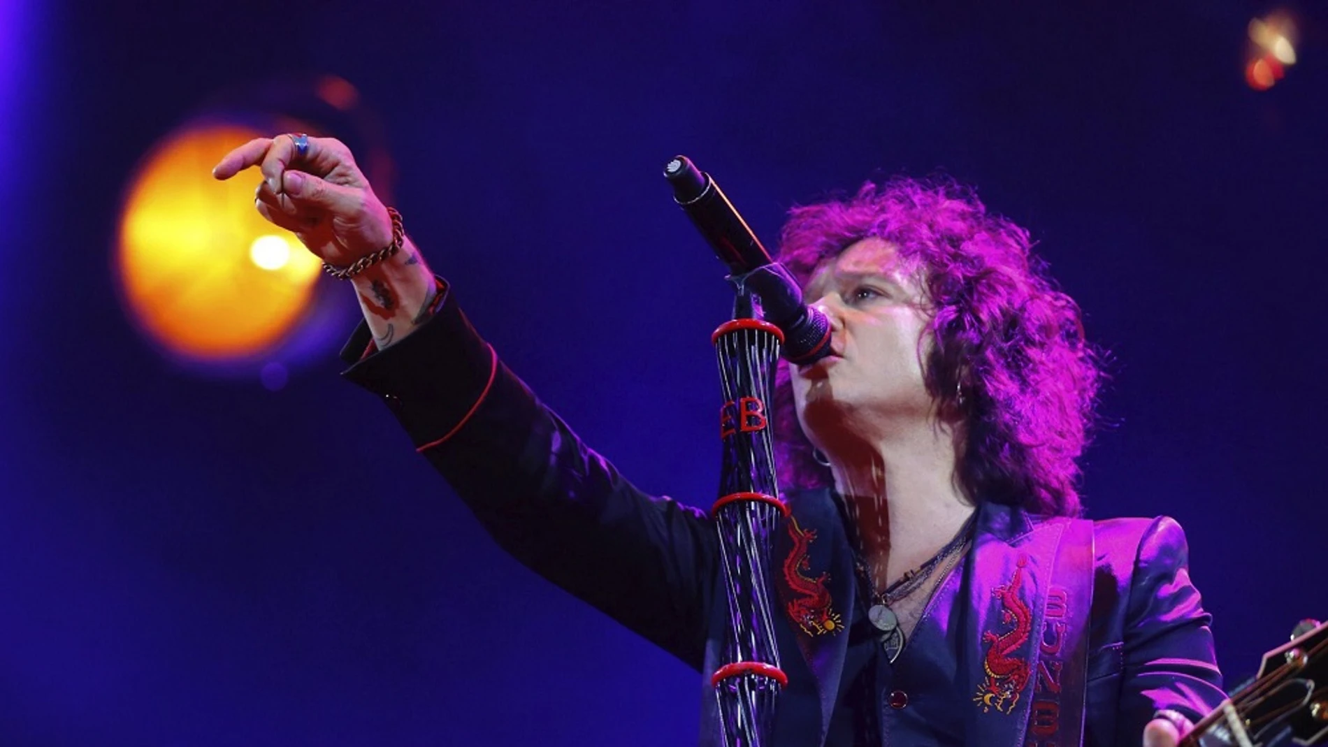 BUNBURY ABANDONA LA MÚSICA EN DIRECTO