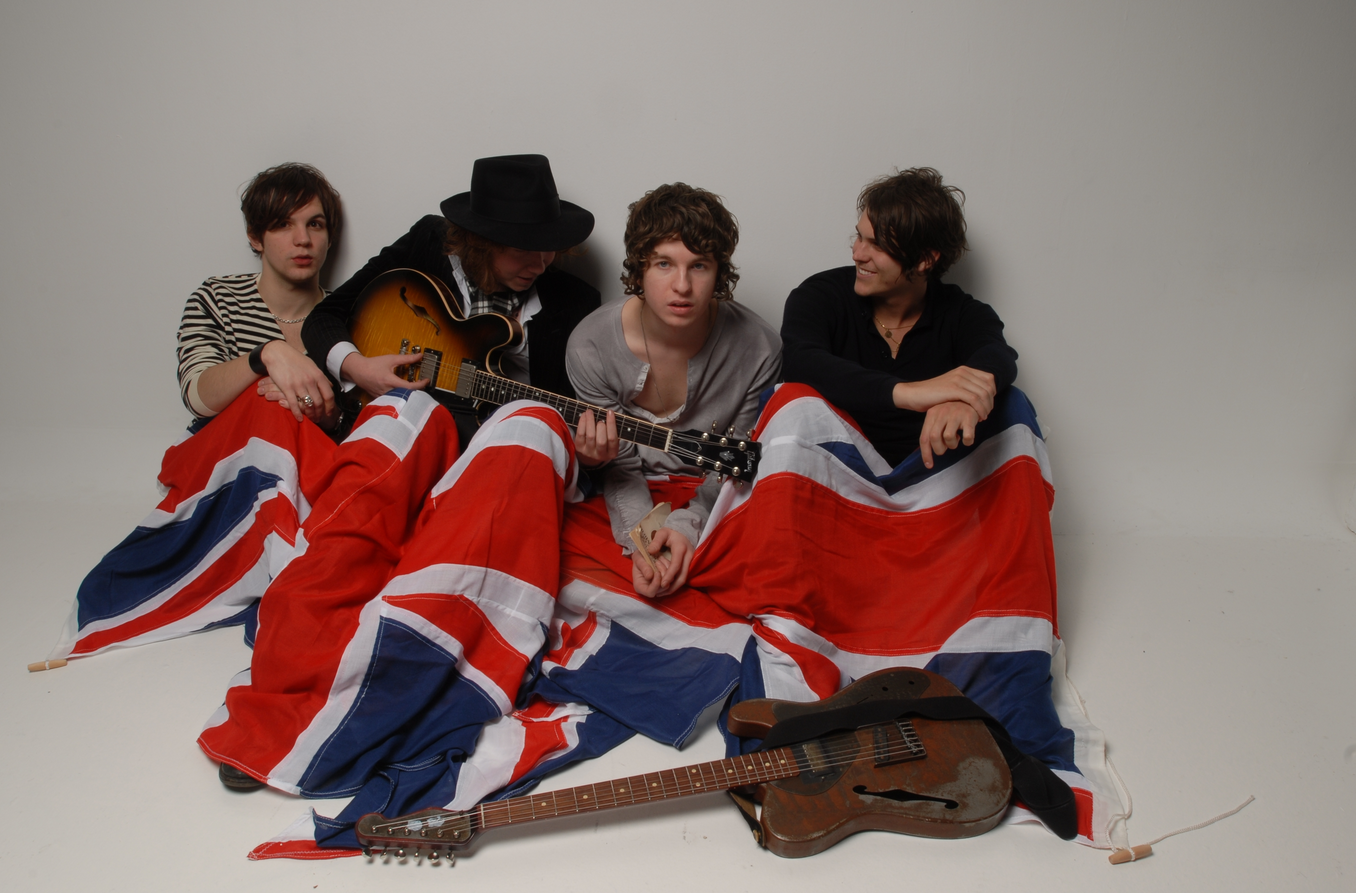 THE KOOKS CELEBRAN SUS 20 AÑOS DE ÉXITOS CON CONCIERTOS EN ESPAÑA